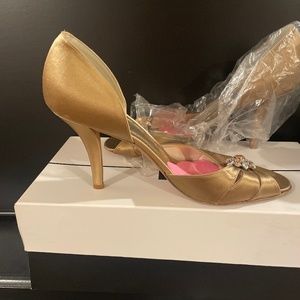 Stuart weitzman heels